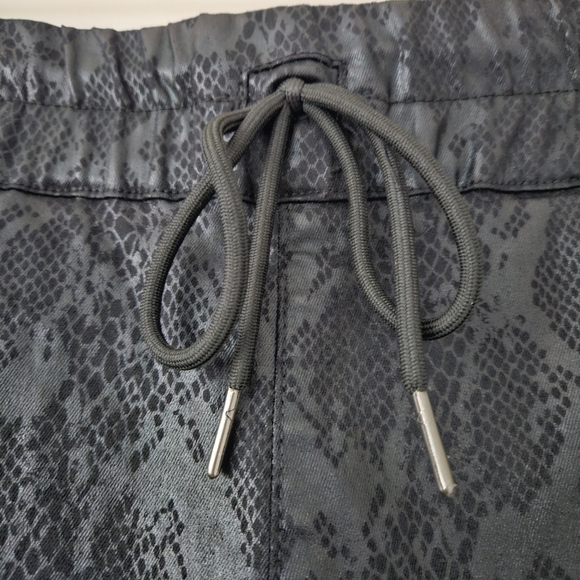Bevy Flog Black Python Snakeskin Shely Drawstring Pants - Picture 8 of 15